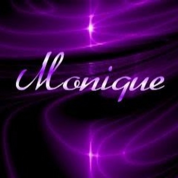 Meet your Posher, Monique - Picture 1 of 1